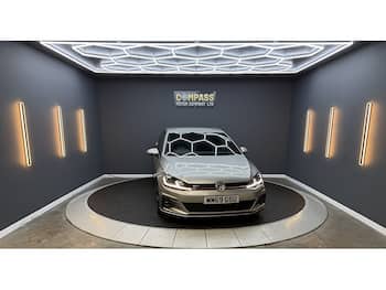 Used Volkswagen Golf 2019 for sale - 79595530: Photo