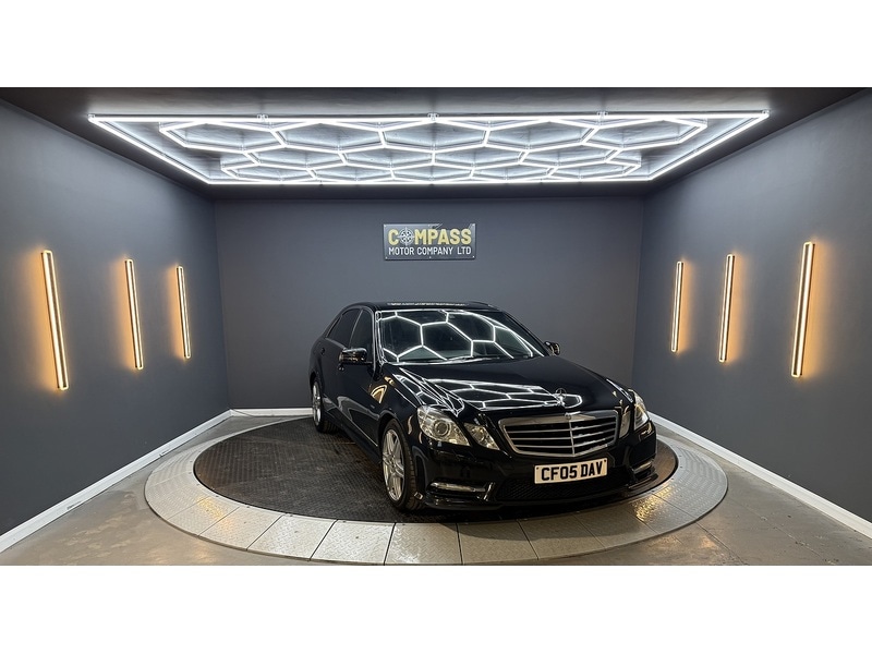 Used Mercedes-Benz E Class 2013 for sale - 76863566: Photo 1