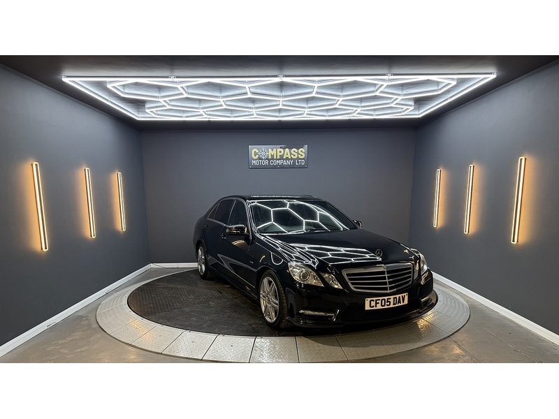 Used Mercedes-Benz E Class 2013 for sale - 76863566: Photo 2