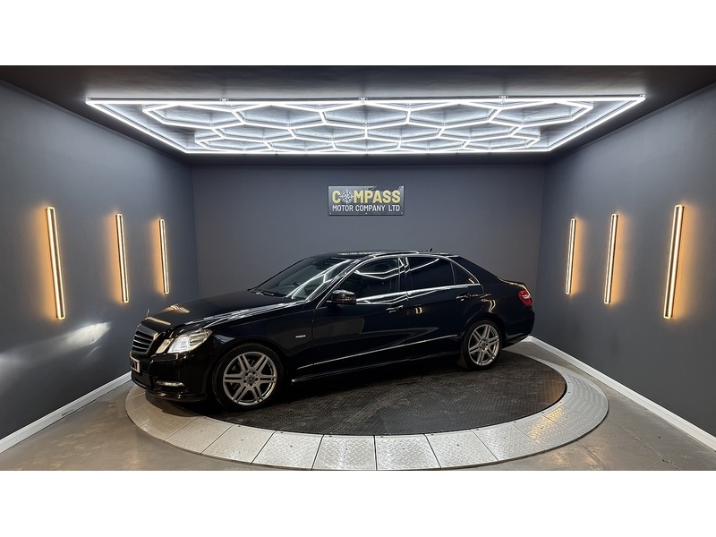 Used Mercedes-Benz E Class 2013 for sale - 76863566: Photo 38