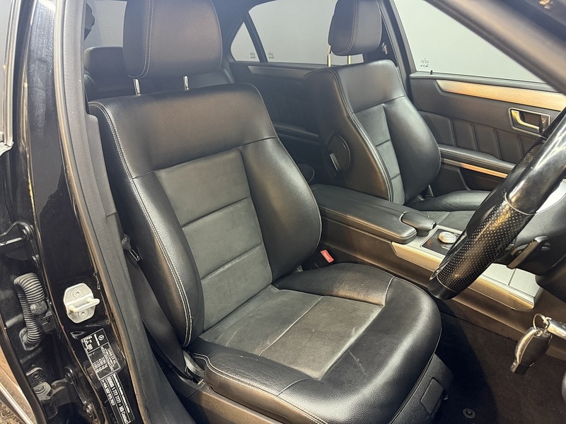 Used Mercedes-Benz E Class 2013 for sale - 76863566: Photo 51