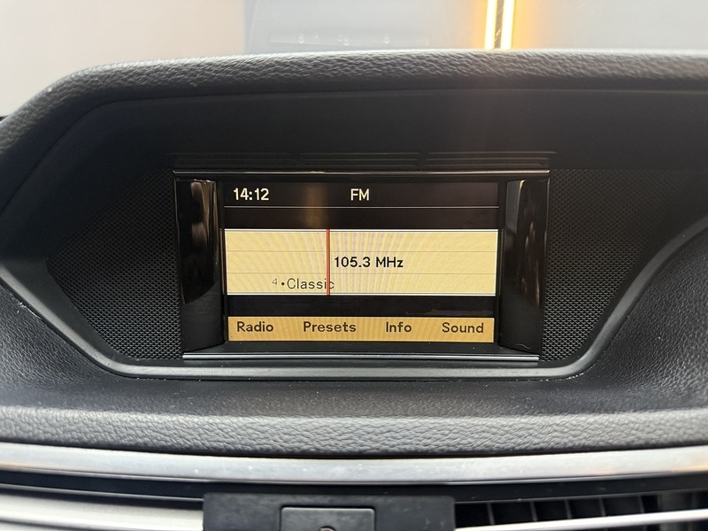 Used Mercedes-Benz E Class 2013 for sale - 76863566: Photo 65