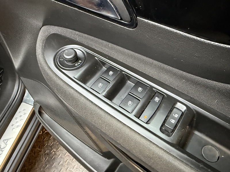 Used Vauxhall Mokka X 2017 for sale - 76859827: Photo 35