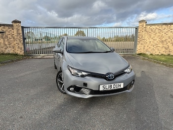 2018 - 1.8 Hybrid Design TSS 5dr CVT [Nav]