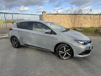 Used Toyota Auris 2018 for sale - 76396549: Photo