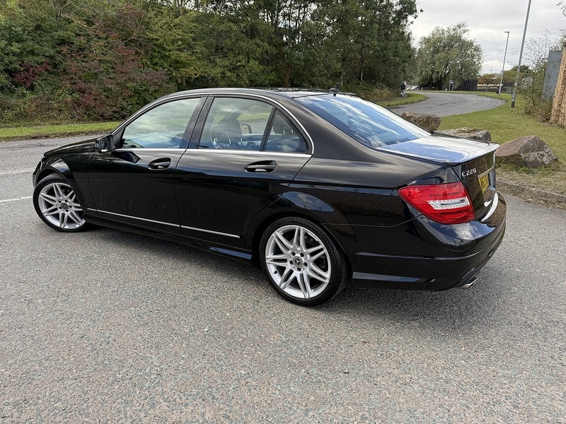 Used Mercedes-Benz C Class 2013 for sale - 76280515: Photo 16