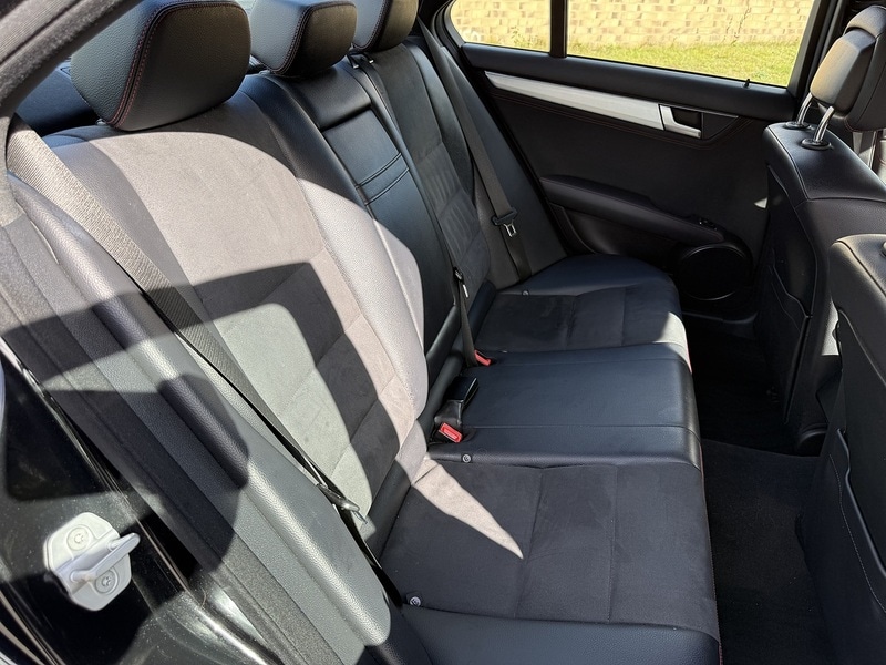 Used Mercedes-Benz C Class 2013 for sale - 76280515: Photo 35