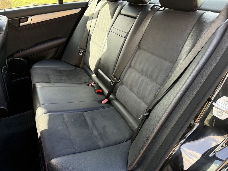 Used Mercedes-Benz C Class 2013 for sale - 76280515: Photo 38