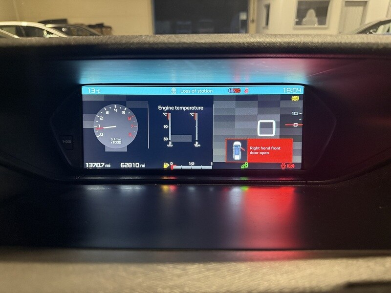 Used Citroen C4 Grand Picasso 2018 for sale - 76430469: Photo 39