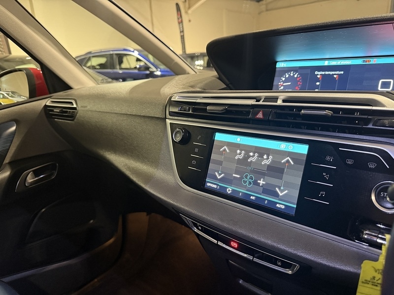 Used Citroen C4 Grand Picasso 2018 for sale - 76430469: Photo 46