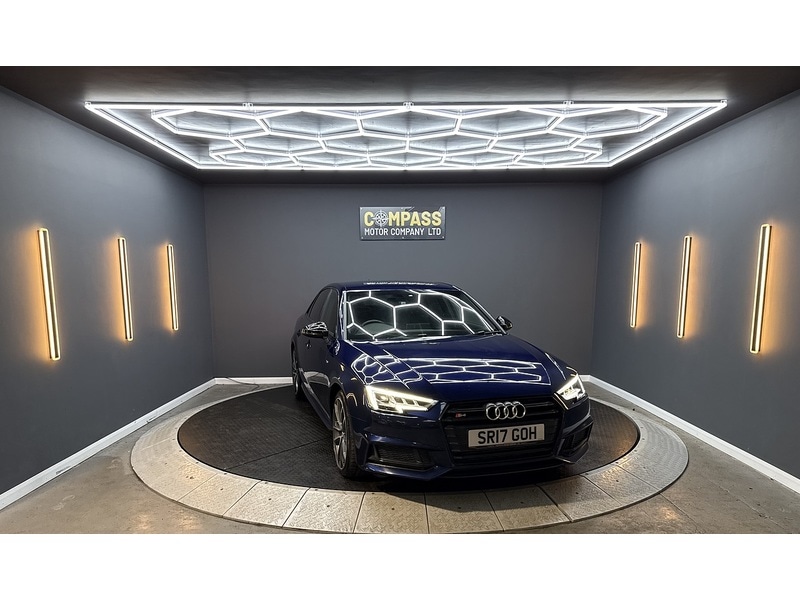 Used Audi A4 2017 for sale - 77968046: Photo 2