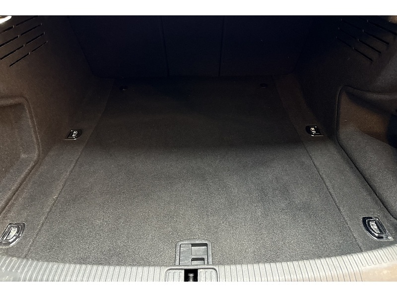 Used Audi A4 2017 for sale - 77968046: Photo 45