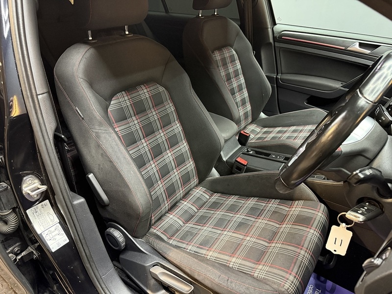 Used Volkswagen Golf 2018 for sale - 77384867: Photo 37