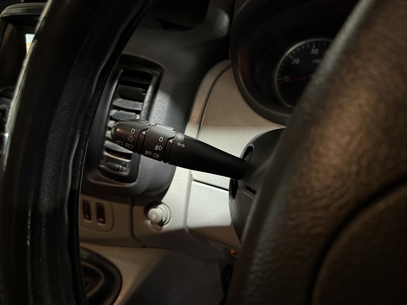 Used Renault Trafic 2013 for sale - 77233465: Photo 35