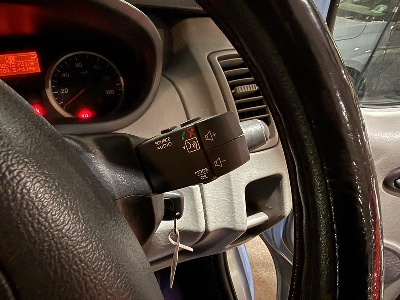 Used Renault Trafic 2013 for sale - 77233465: Photo 36