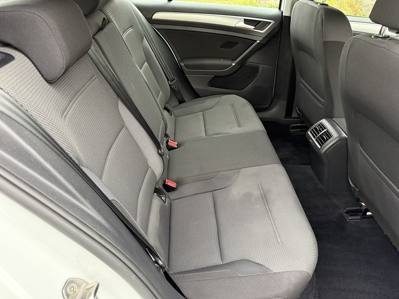 Used Volkswagen Golf 2017 for sale - 76280522: Photo 27