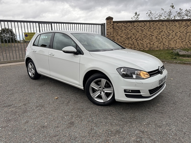 Used Volkswagen Golf 2017 for sale - 76280522: Photo 3