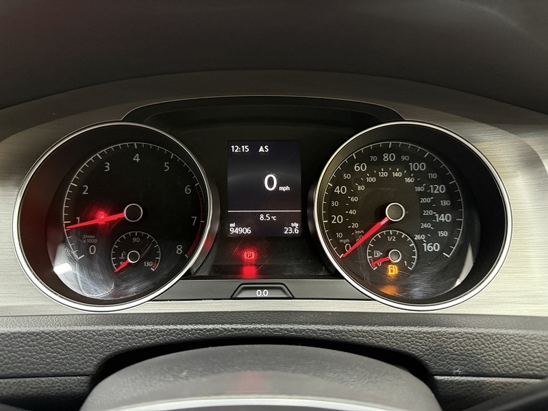 Used Volkswagen Golf 2017 for sale - 76280522: Photo 52