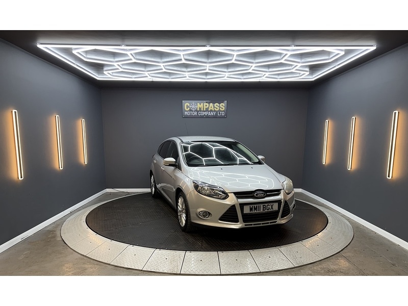 Used Ford Focus 2011 for sale - 78201283: Photo 2