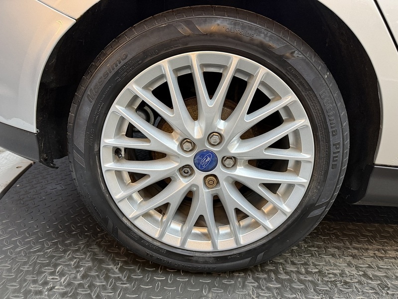 Used Ford Focus 2011 for sale - 78201283: Photo 25