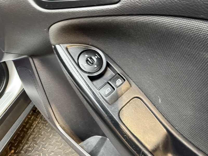 Used Ford Focus 2011 for sale - 78201283: Photo 27