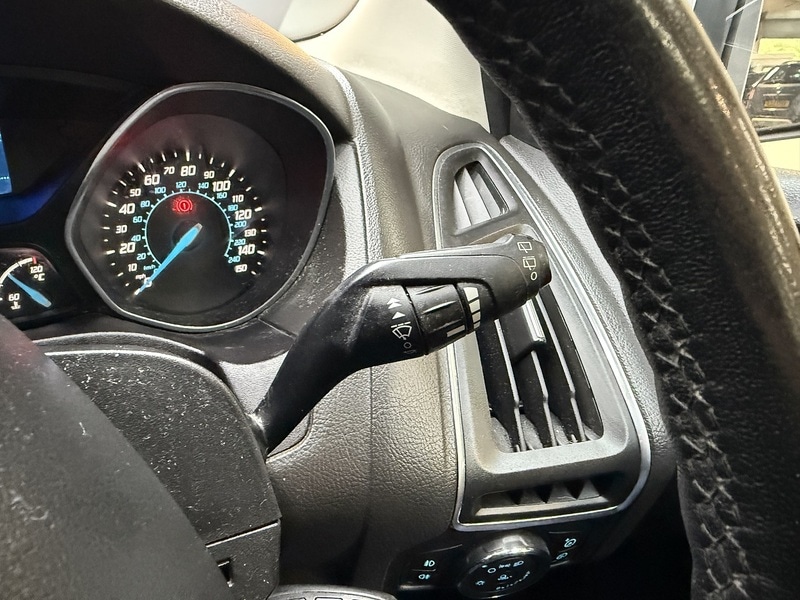 Used Ford Focus 2011 for sale - 78201283: Photo 54