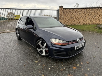 Used Volkswagen Golf 2015 for sale - 76477842: Photo