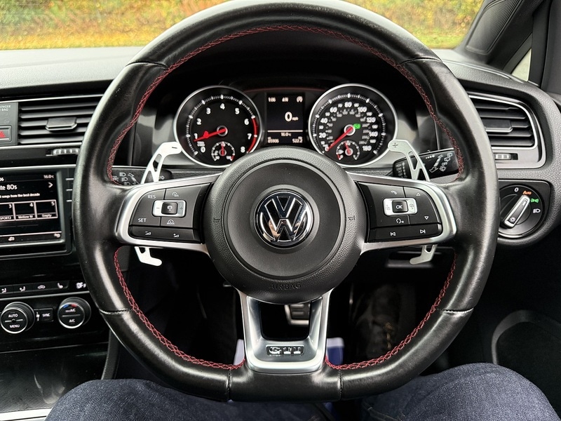 Used Volkswagen Golf 2015 for sale - 76477842: Photo 39