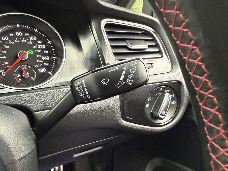 Used Volkswagen Golf 2015 for sale - 76477842: Photo 49