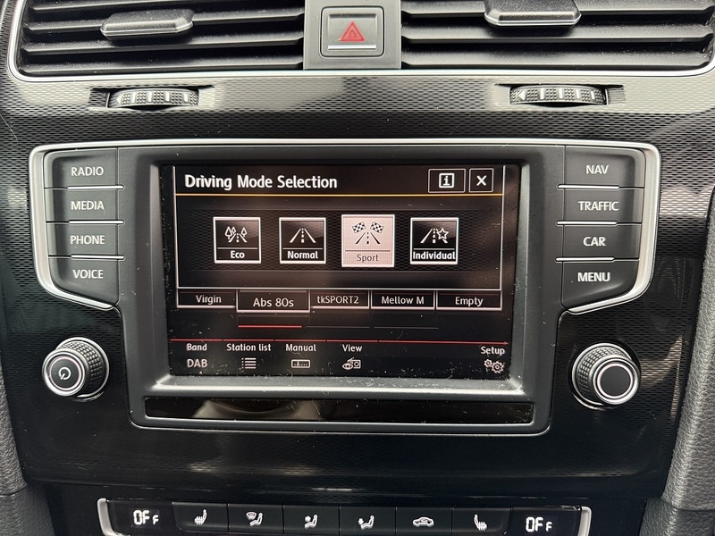 Used Volkswagen Golf 2015 for sale - 76477842: Photo 51