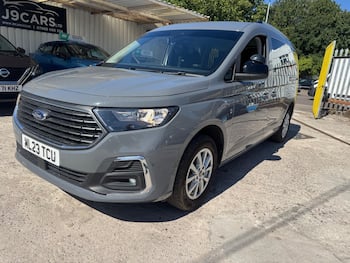 Used Ford Grand Tourneo Connect 2023 for sale - 79774668: Photo