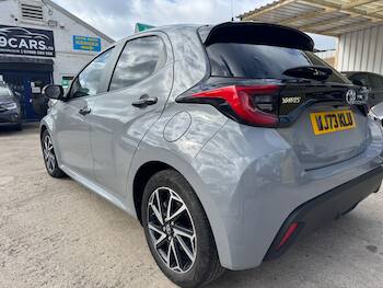 Used Toyota Yaris 2023 for sale - 79774748: Photo