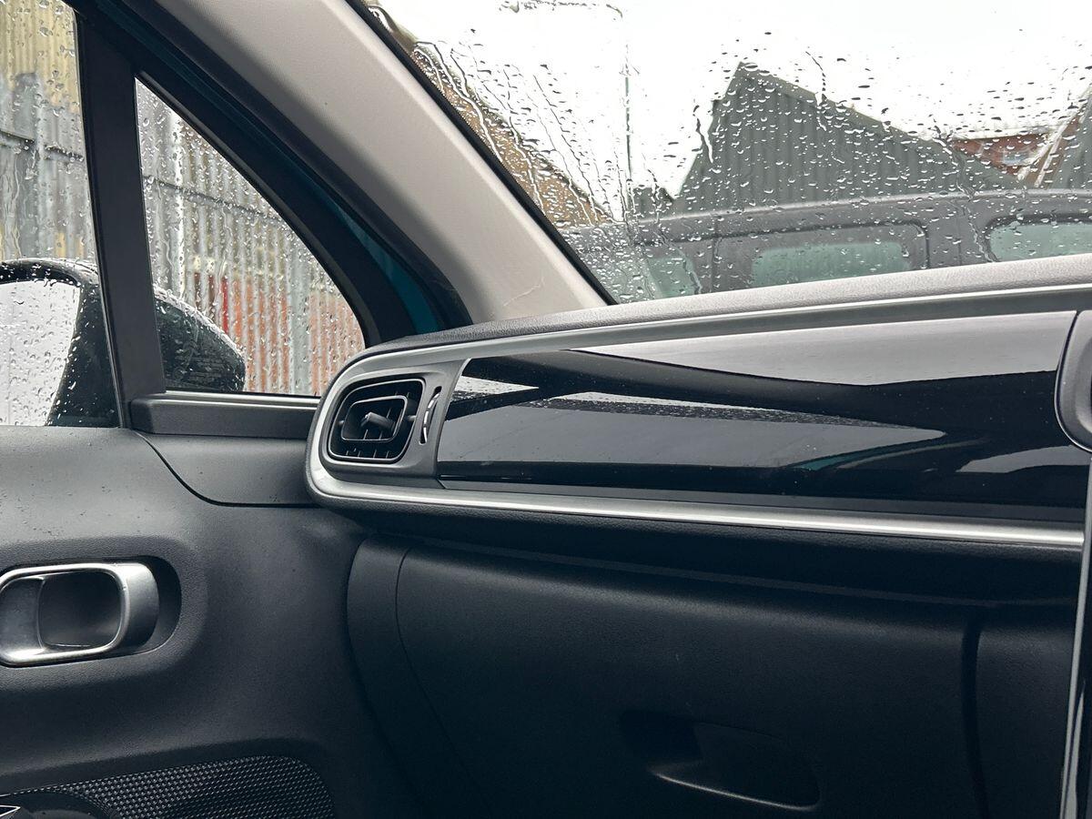 Used Citroen C3 2022 for sale - 76577589: Photo 25