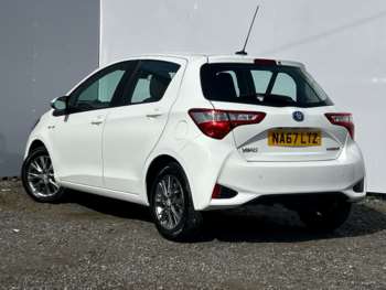 Used Toyota Yaris 2017 for sale - 74741915: Photo