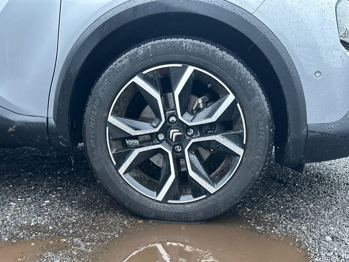 Used Citroen e-C4 2023 for sale - 76884192: Photo 10