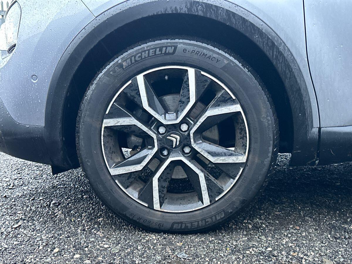 Used Citroen e-C4 2023 for sale - 76884192: Photo 13