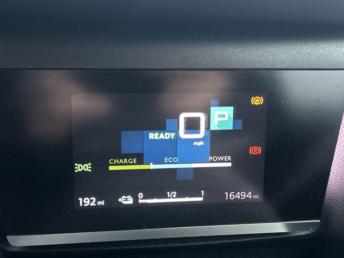 Used Citroen e-C4 2023 for sale - 76884192: Photo 15