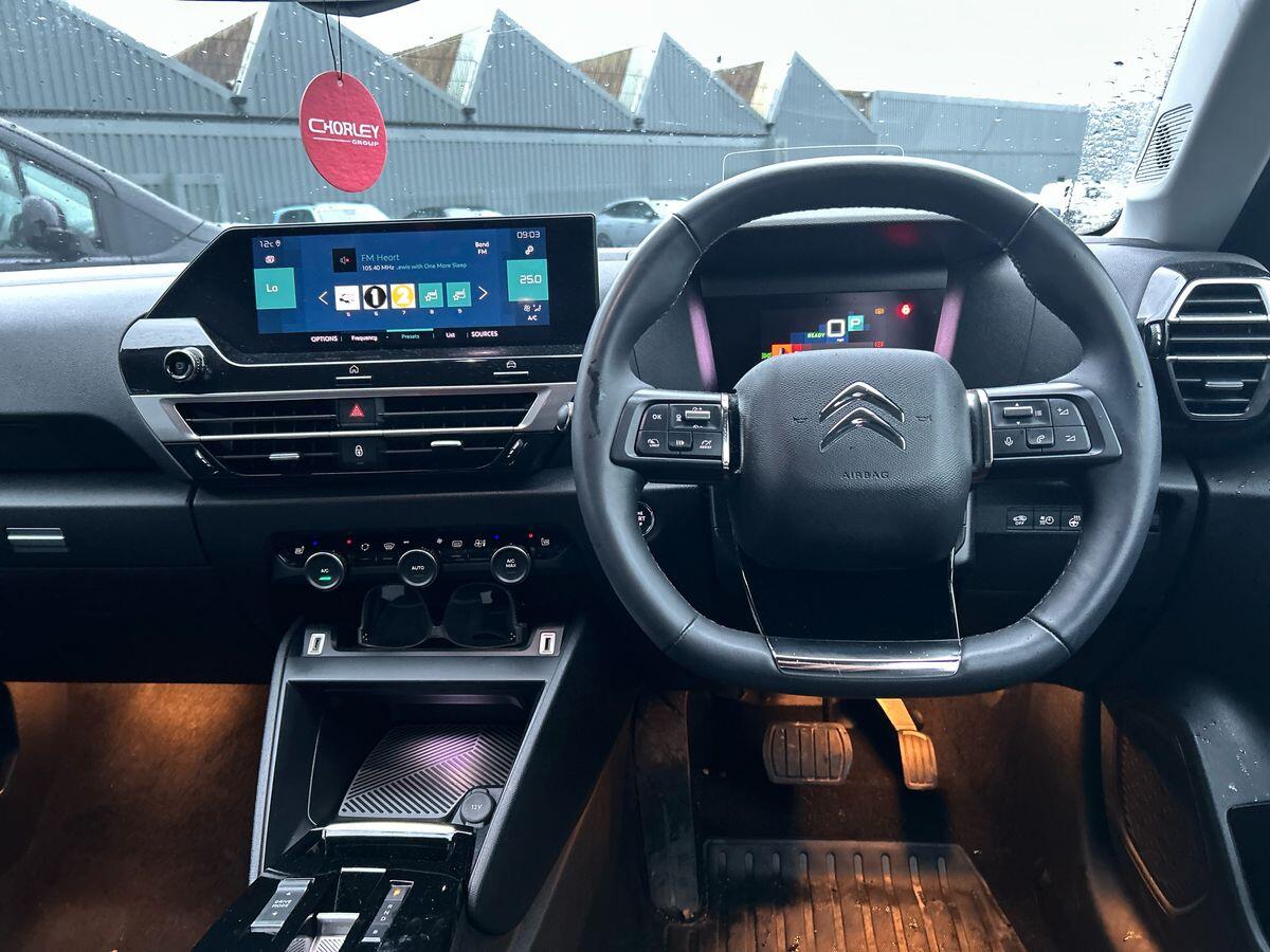 Used Citroen e-C4 2023 for sale - 76884192: Photo 19