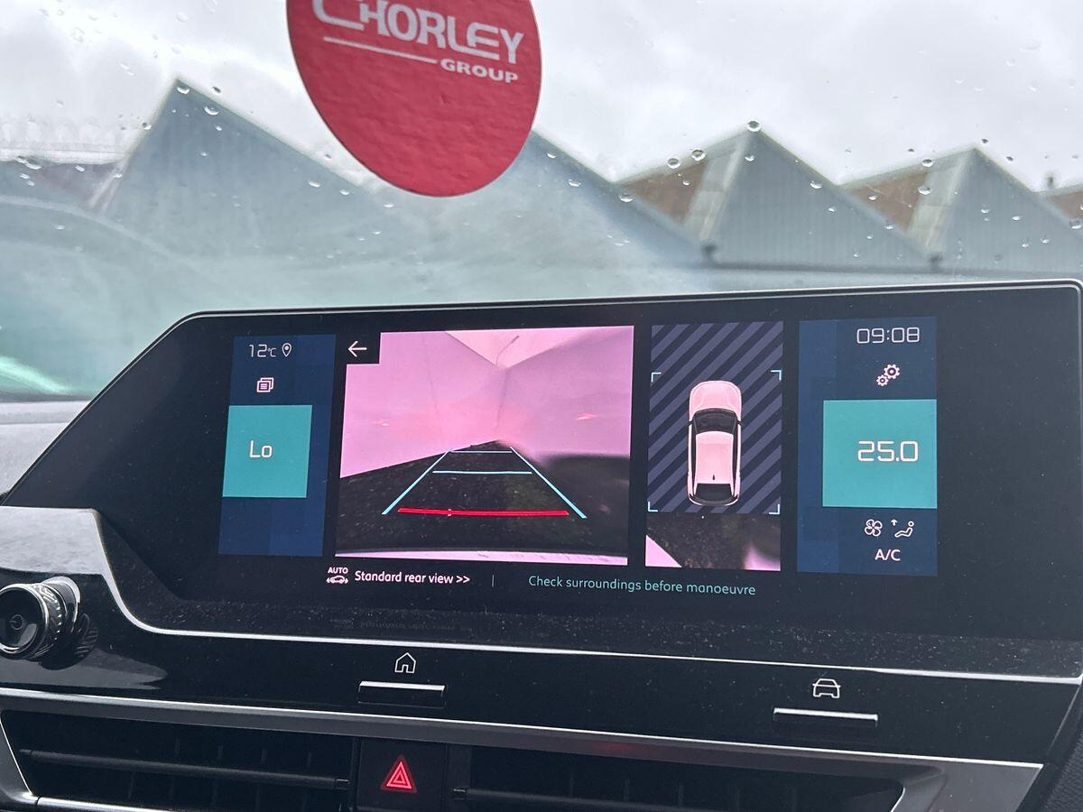 Used Citroen e-C4 2023 for sale - 76884192: Photo 9