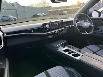 Used Vauxhall Grandland 2025 for sale - 76902517: Photo