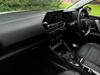 Used Citroen C4 2023 for sale - 79805620: Photo