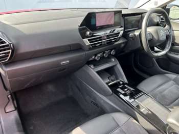 Used Citroen e-C4 2023 for sale - 74742155: Photo