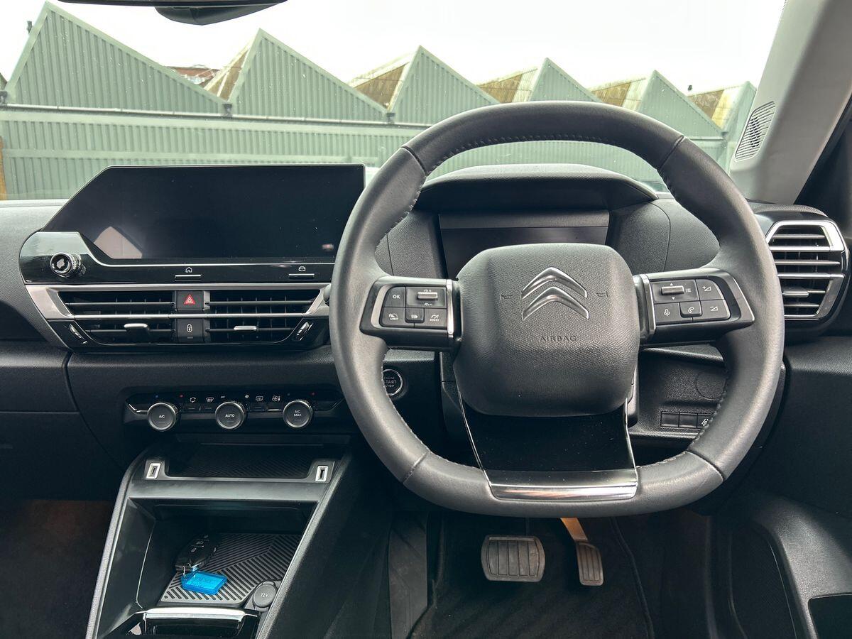 Used Citroen e-C4 2023 for sale - 77220113: Photo 19