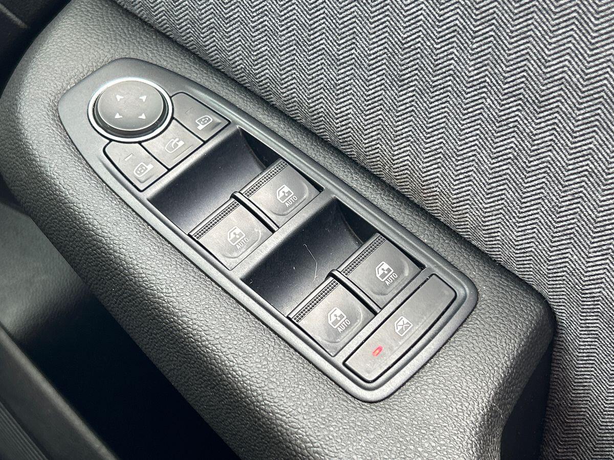 Used Renault Clio 2025 for sale - 78052818: Photo 31