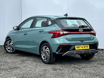 Used Hyundai i20 2024 for sale - 75651235: Photo