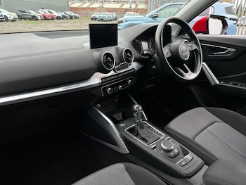 Used Audi Q2 2017 for sale - 76304812: Photo 2