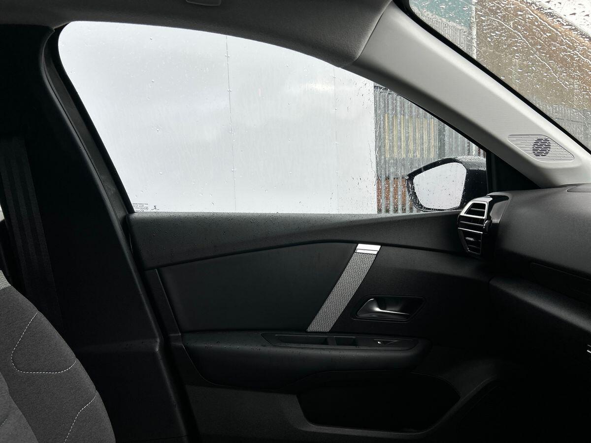 Used Citroen C4 2021 for sale - 76515821: Photo 28