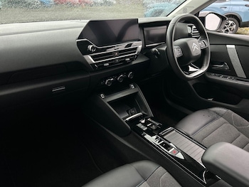 Used Citroen C4 2021 for sale - 76515821: Photo