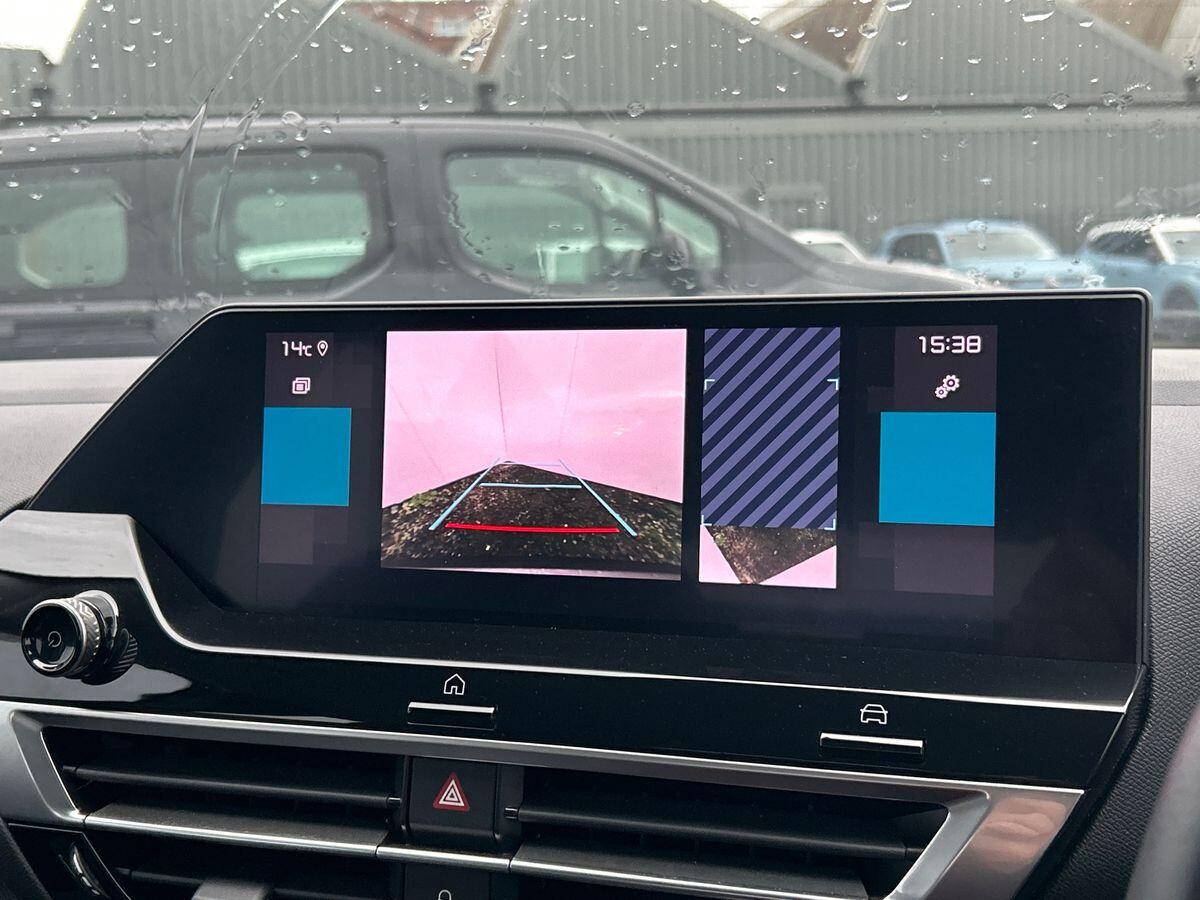 Used Citroen C4 2021 for sale - 76515821: Photo 9