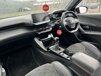 Used Peugeot 2008 2021 for sale - 78242512: Photo